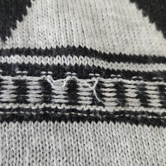Steve Edwards Striped Aztec Long Line Cardigan Sweater Sz Small - Picture 4 of 9